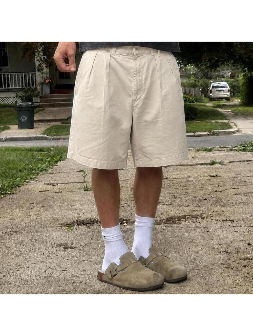 Beautiful pair of vintage Polo Ralph Lauren cream chino shorts